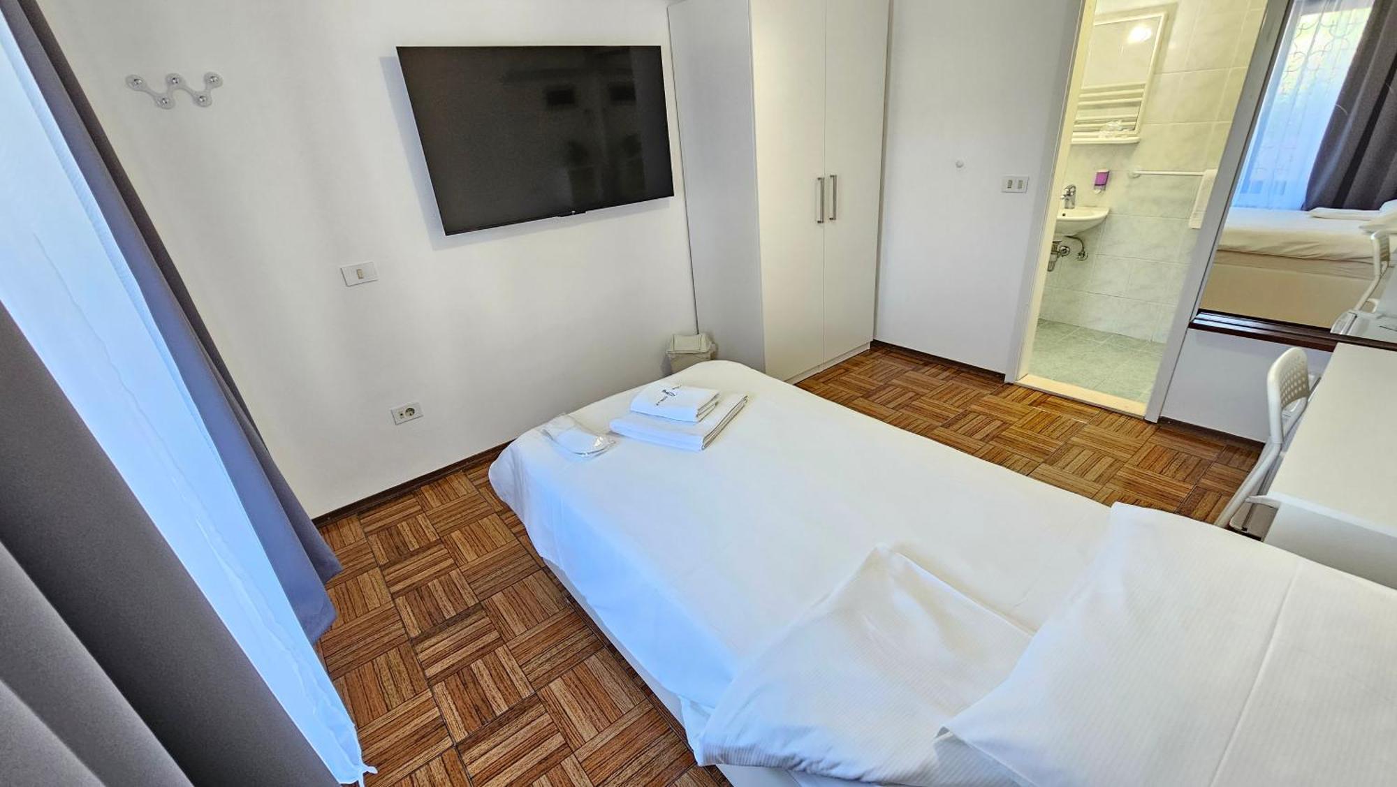 Rooms Koblar Portorož Exteriör bild