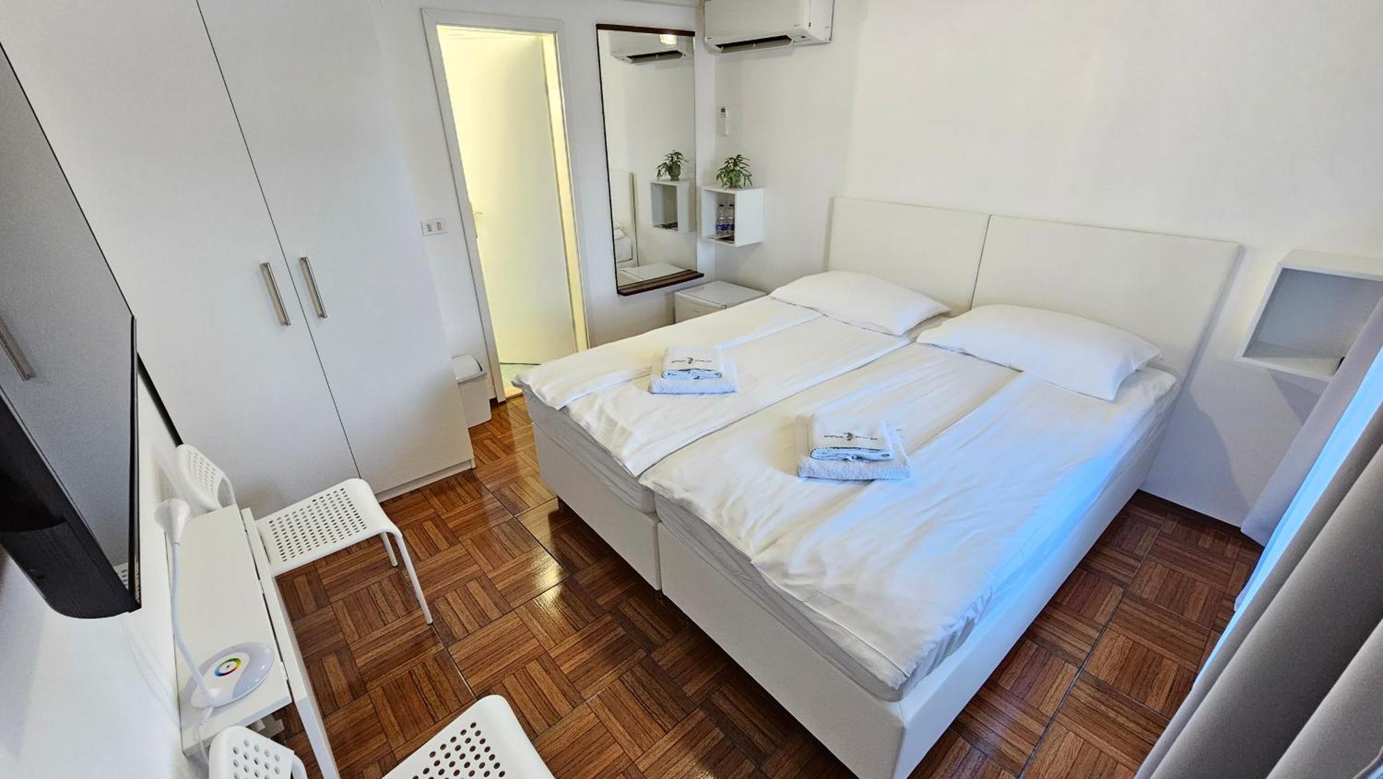 Rooms Koblar Portorož Exteriör bild